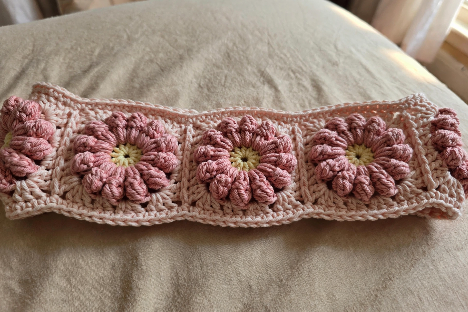 Puffblumen-Tragetasche Detail