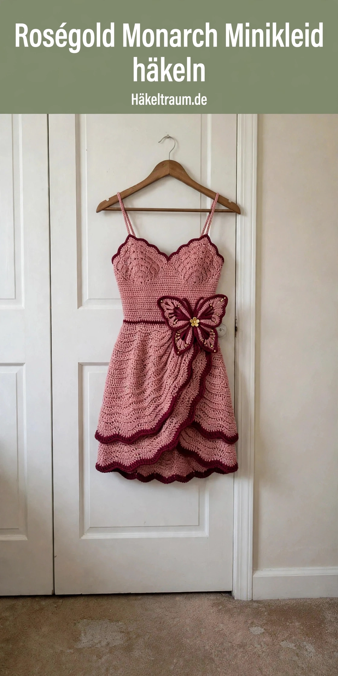 Roségold Monarch Mini Häkelkleid